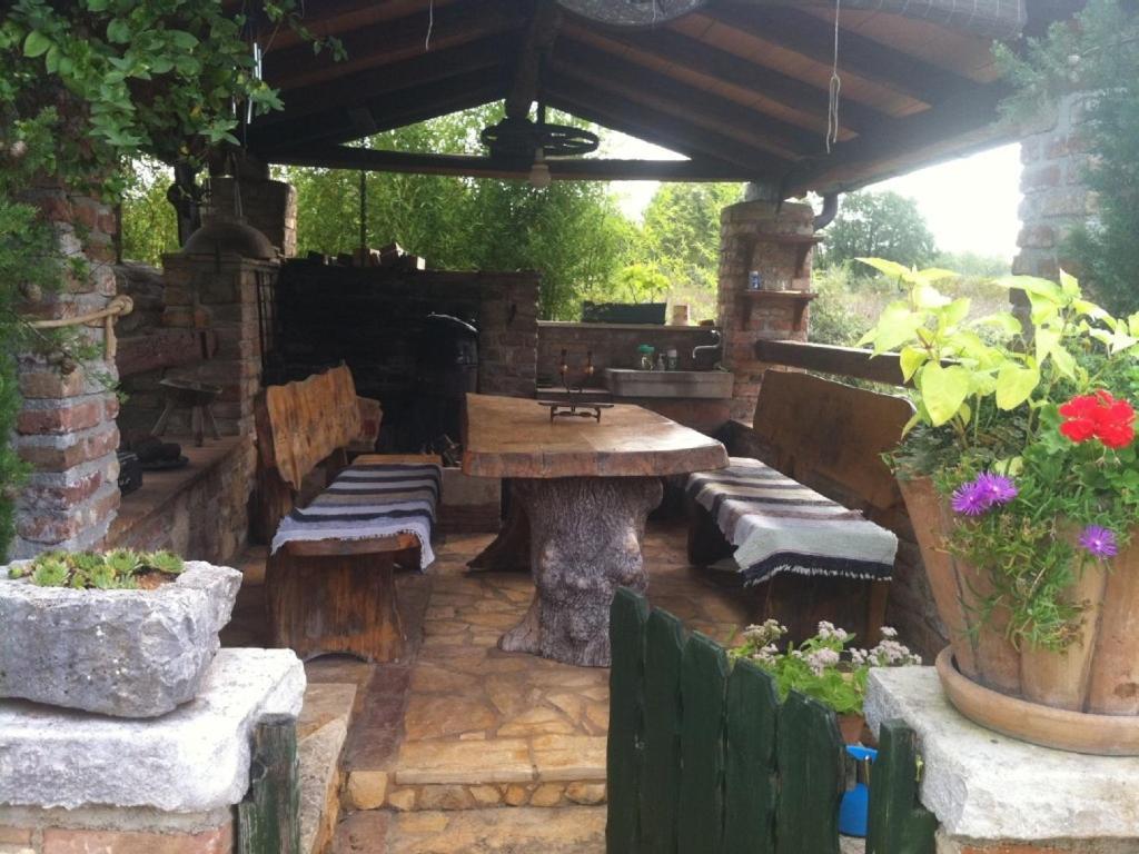 Villa in Funtana with private Tenniscourt  Exterior foto